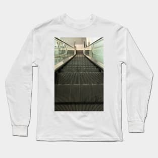 The Travelator © Long Sleeve T-Shirt